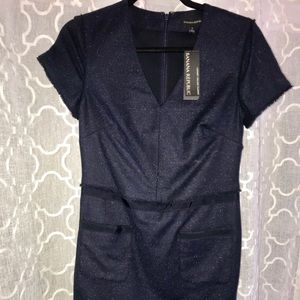 Size 2 NWT BANANA REPUBLIC navy dress